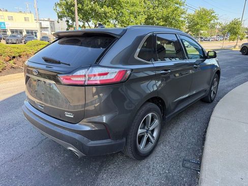 Used 2019 Ford Edge SEL w/ Equipment Group 201A FWD image 11