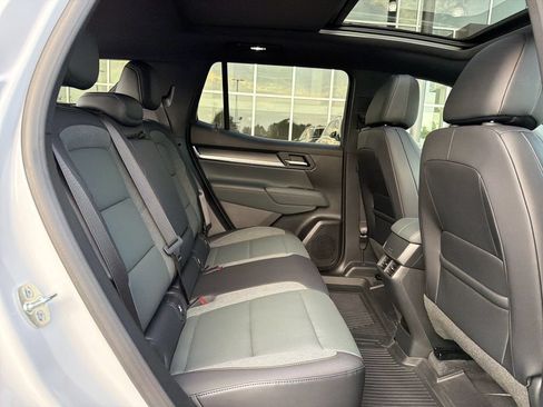 Used 2026 GMC Terrain AT4 w/ LPO, Floor Liner Package AWD/4WD image 16