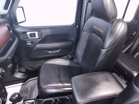 Used 2022 Jeep Gladiator Rubicon w/ LED Lighting Group AWD/4WD image 24