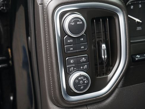 Used 2020 GMC Sierra 1500 Denali w/ Denali Premium Package AWD/4WD image 15