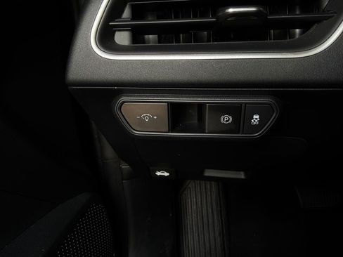 Used 2025 Kia K4 FWD image 21