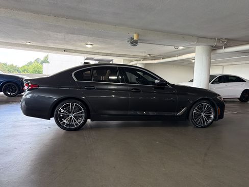 Used 2021 BMW 530i xDrive AWD/4WD image 6