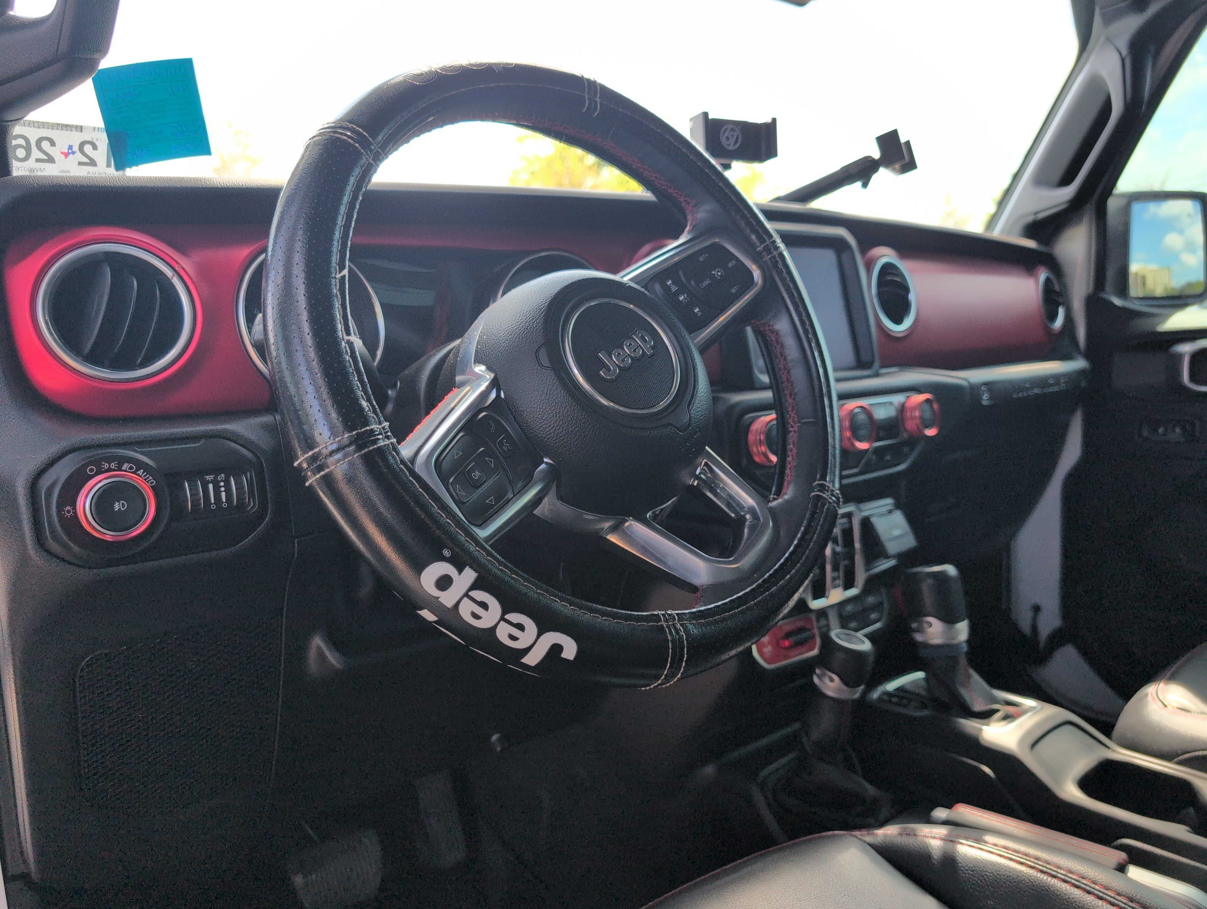 Used 2021 Jeep Wrangler Unlimited Rubicon AWD/4WD image 6