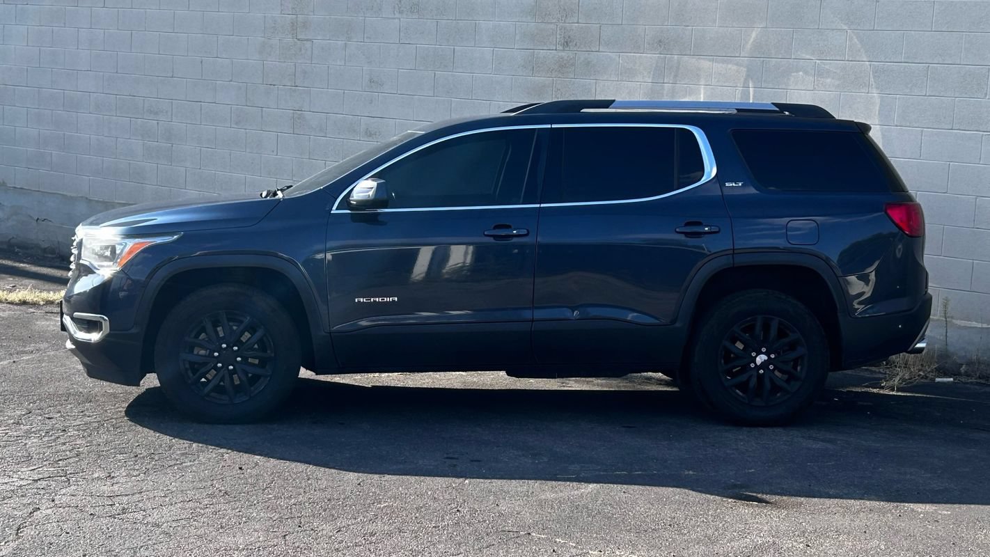 Used 2019 GMC Acadia SLT AWD/4WD image 2