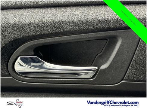 Used 2015 Chevrolet Traverse LTZ FWD image 20