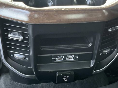 Used 2021 RAM 1500 Laramie image 14