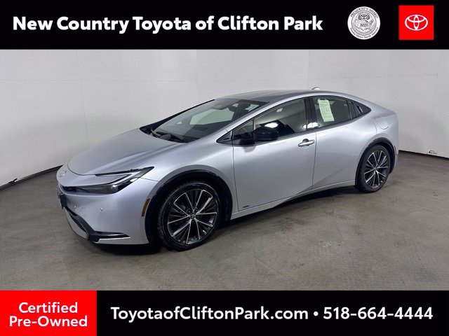 Certified 2024 Toyota Prius XLE AWD/4WD image 3
