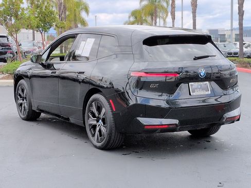 Certified 2025 BMW iX M60 AWD/4WD image 8