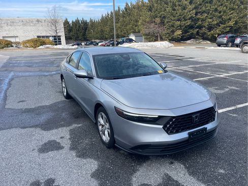 Used 2024 Honda Accord LX image 4