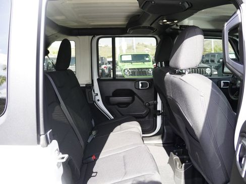 Used 2023 Jeep Wrangler Sport image 23