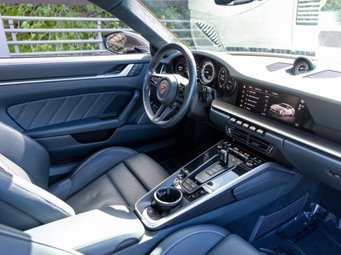 Used 2022 Porsche 911 Turbo S image 46