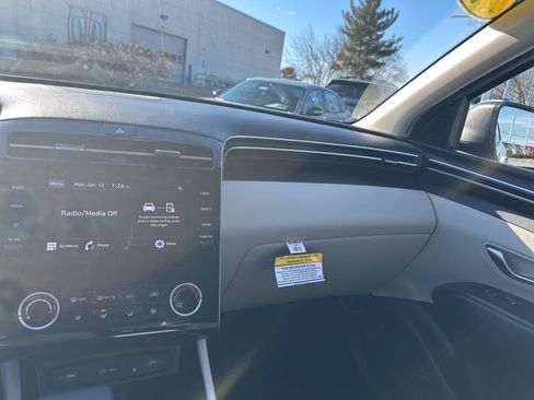 Used 2023 Hyundai Tucson SEL image 34