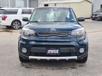Used 2017 Kia Soul + w/ Audio Package FWD video 2