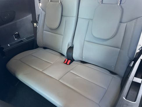 New 2026 Ford Explorer Active w/ Active Comfort Package RWD image 16