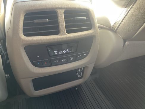 Used 2020 Honda Pilot EX-L image 21