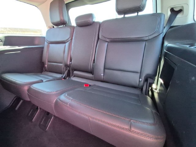 Used 2025 Ford Expedition Active AWD/4WD image 19