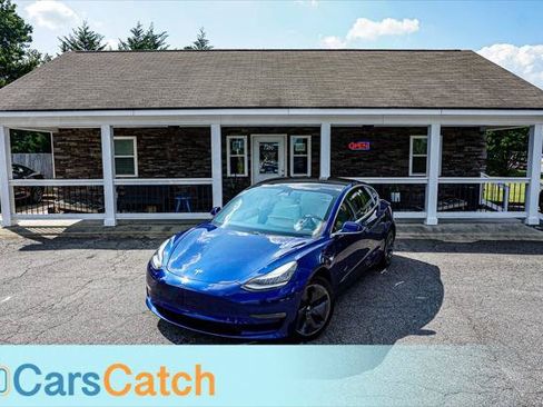 Used 2020 Tesla Model 3 Standard Range Plus RWD image 2