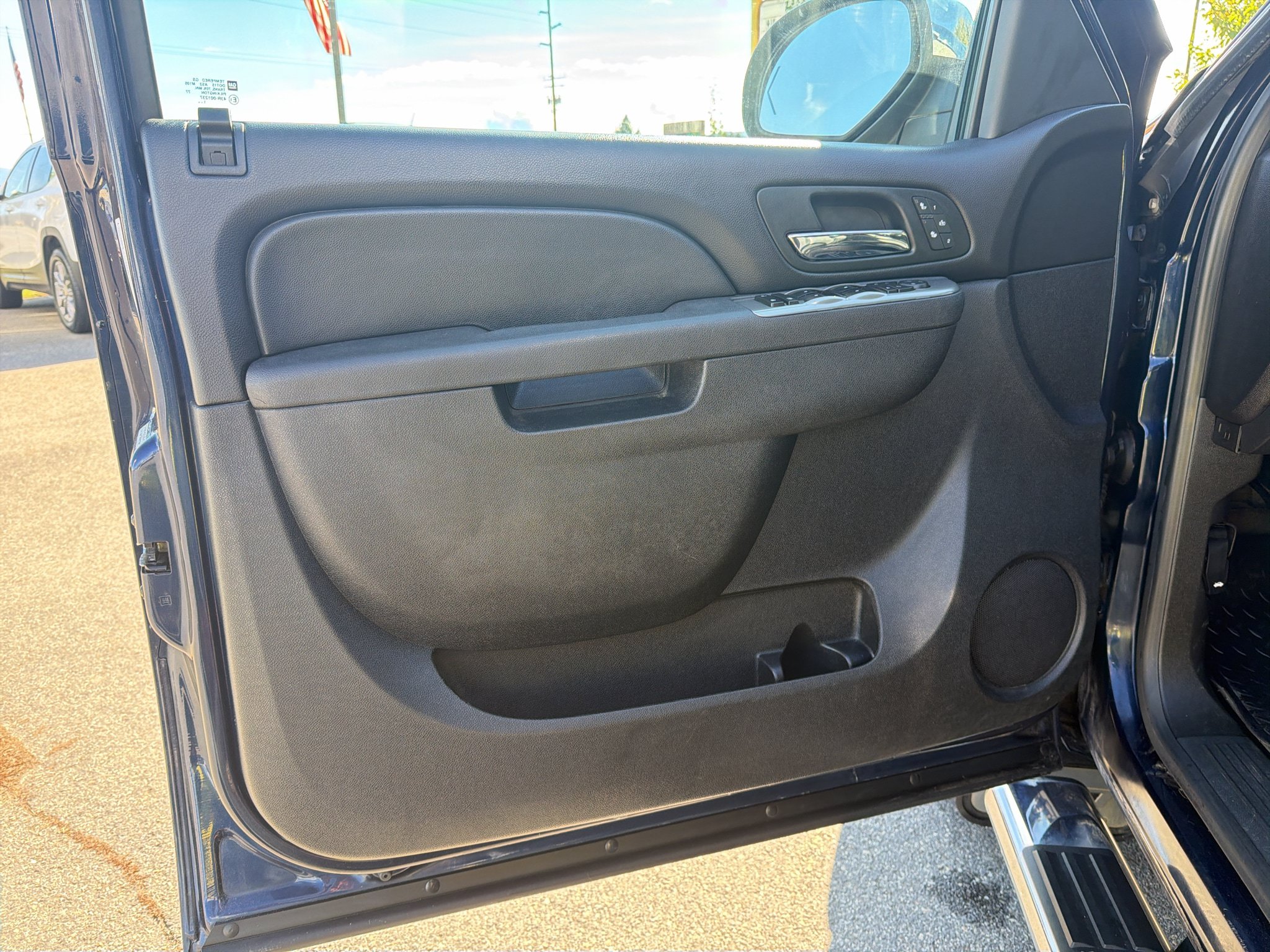 Used 2012 Chevrolet Silverado 1500 LTZ AWD/4WD image 15