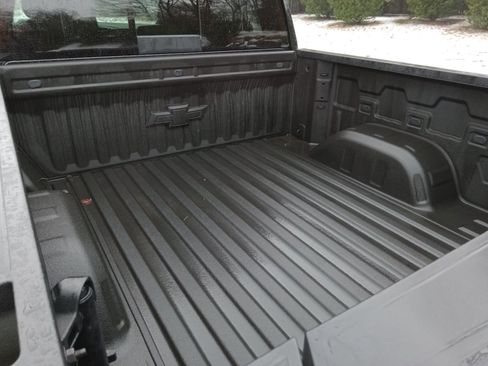 Used 2025 Chevrolet Silverado 1500 High Country w/ Midnight Edition image 9