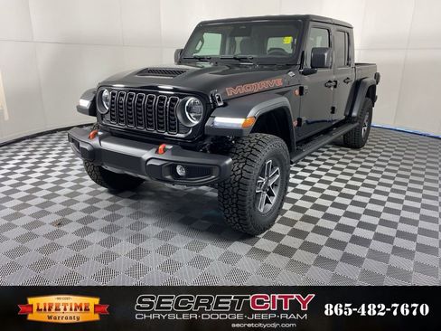 New 2026 Jeep Gladiator Mojave image 3