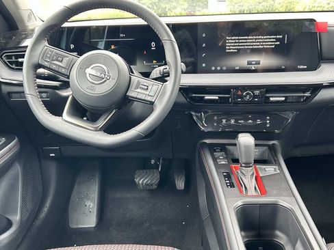 New 2026 Nissan Kicks SR FWD image 21