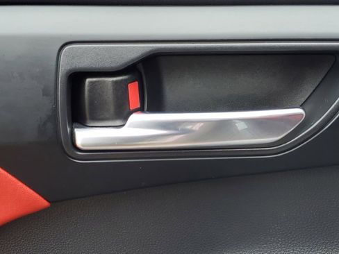 Used 2022 Toyota Highlander XSE image 24