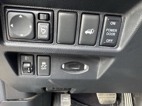 Used 2017 INFINITI QX70 2WD w/ Limited Package image 23