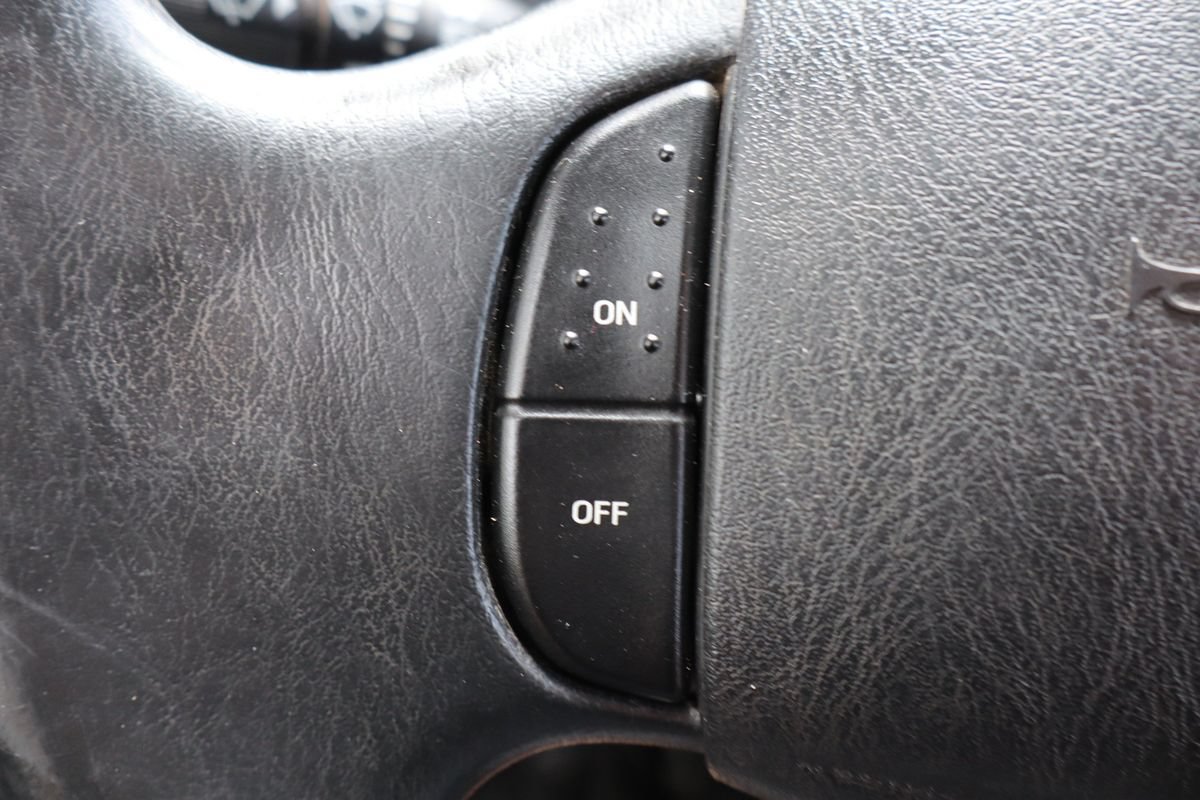 Used 2005 Ford F350 XL AWD/4WD image 29