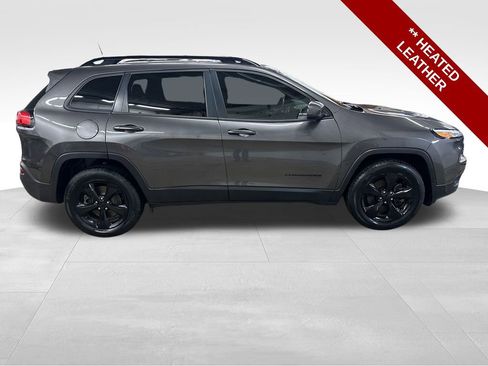 Used 2018 Jeep Cherokee High Altitude w/ Luxury Group image 8