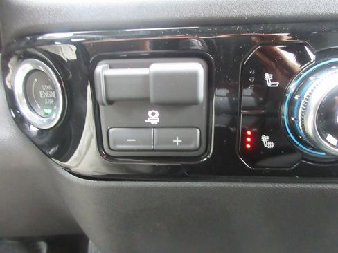 New 2026 GMC Sierra 3500 SLE w/ SLE Value Package image 20