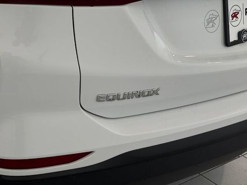 Used 2020 Chevrolet Equinox LS FWD image 42