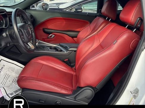 Used 2015 Dodge Challenger SXT Plus w/ Sound Group II image 3