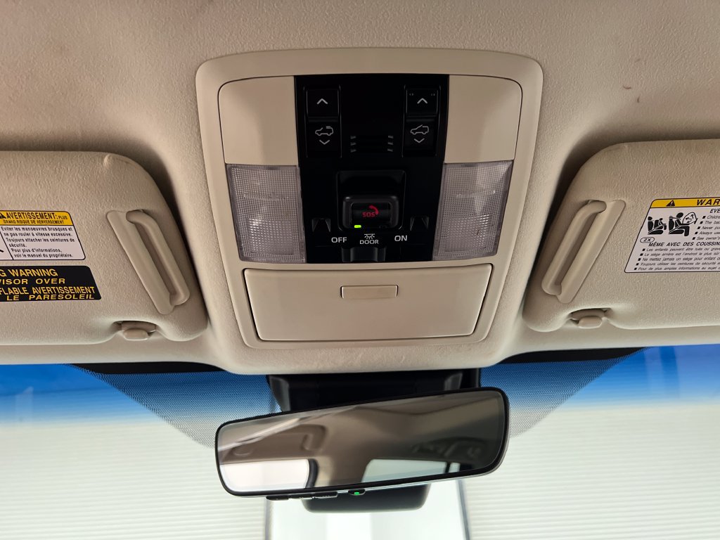 Used 2022 Lexus GX 460 Premium w/ Accessory Package AWD/4WD image 75