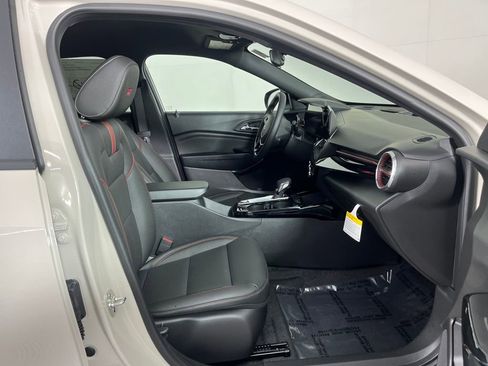 New 2026 Chevrolet Trax RS w/ Driver Confidence Package image 13