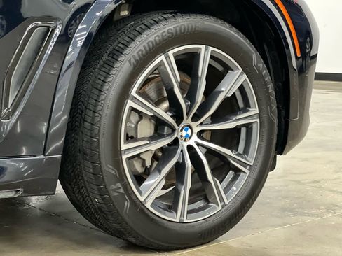 Used 2019 BMW X5 xDrive40i w/ M Sport Package image 10