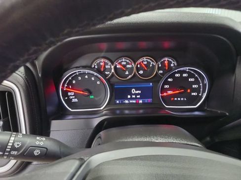 Used 2019 Chevrolet Silverado 1500 RST AWD/4WD image 12