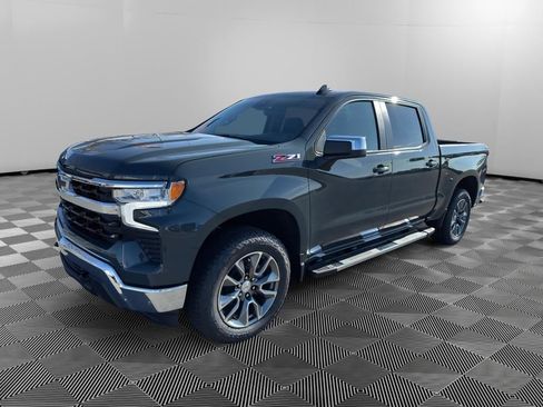 New 2026 Chevrolet Silverado 1500 LT w/ Z71 Off-Road Package image 3