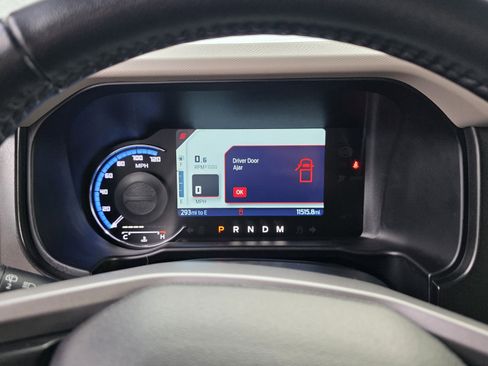 Used 2023 Ford Bronco Wildtrak image 16