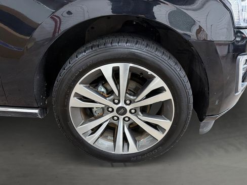 Used 2020 Ford Expedition Max Platinum image 18