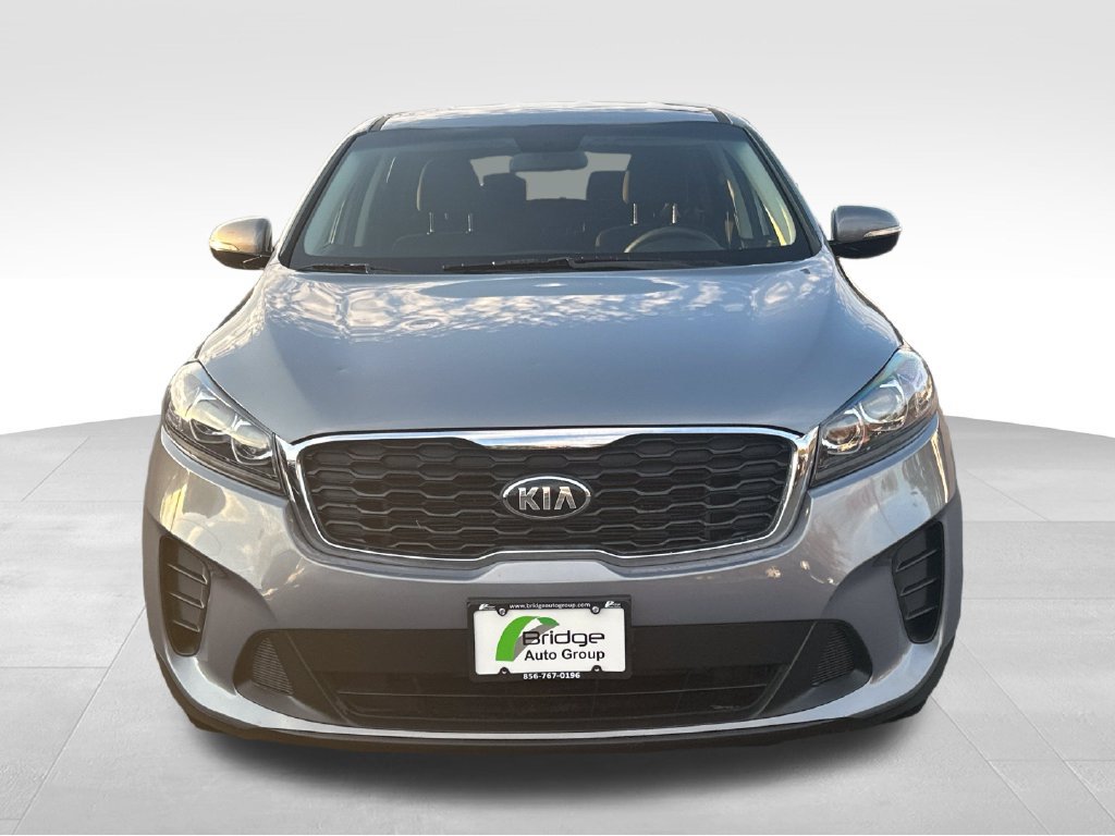 Used 2020 Kia Sorento LX FWD image 2