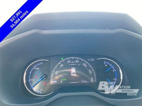 Used 2024 Toyota RAV4 LE image 20