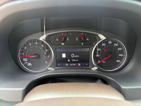 Used 2023 GMC Acadia SLT w/ Preferred Package AWD/4WD image 21