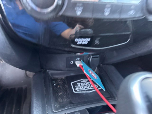 Used 2019 Nissan Rogue S FWD image 37
