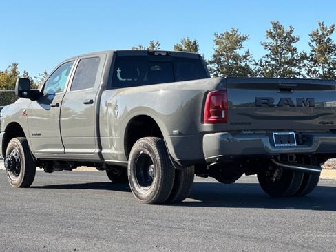 New 2026 RAM 3500 Laramie w/ Night Edition AWD/4WD image 5