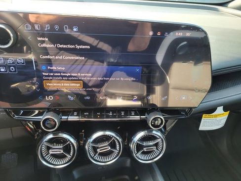 New 2025 Chevrolet Blazer EV LT image 12