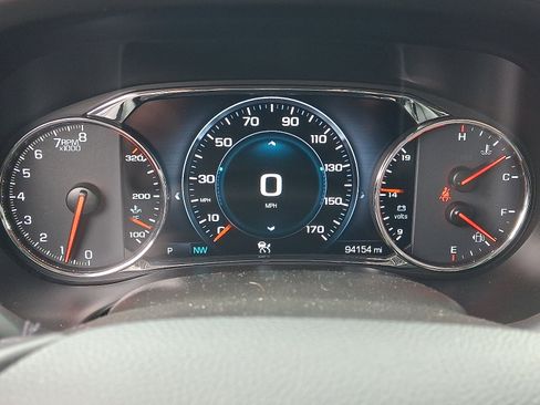 Used 2019 GMC Acadia Denali w/ Technology Package AWD/4WD image 23