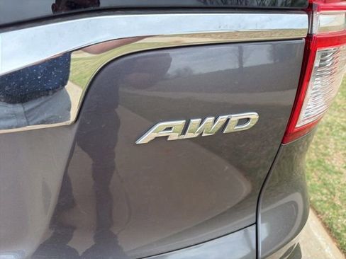 Used 2016 Honda CR-V Touring image 6