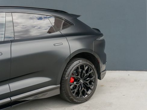 Used 2023 Aston Martin DBX 707 AWD/4WD image 25