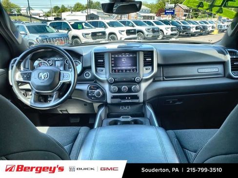 Used 2021 RAM 1500 Big Horn AWD/4WD image 12