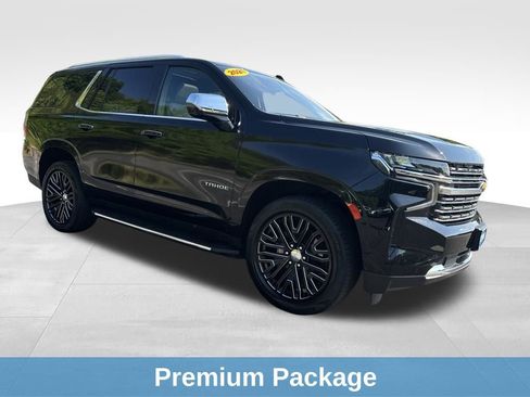 Used 2021 Chevrolet Tahoe Premier w/ Premium Package AWD/4WD image 10